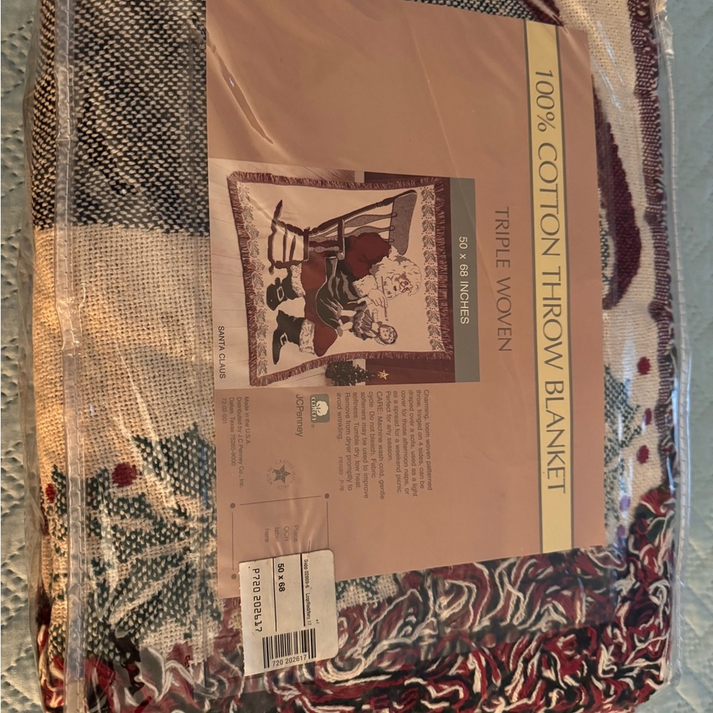 Cotton Throw Blanket with Festive Design